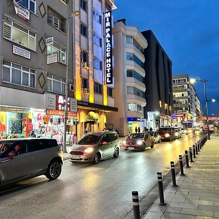 Mir Palace فندق *