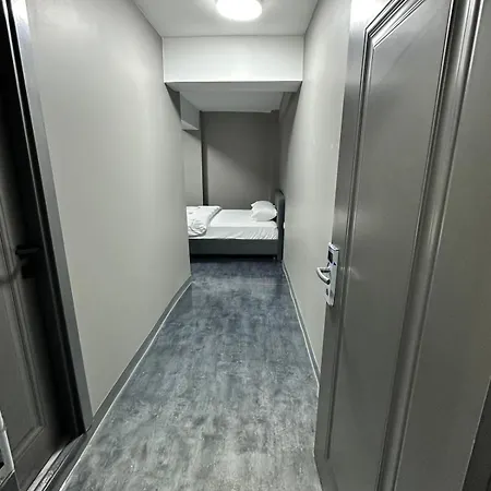 Mir Palace Otel *